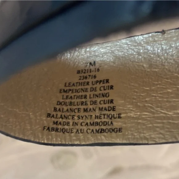 BLONDO Debi Leather Wooden Heel Oprn Toe Navy Sandals Silver Buckle Detail, Box - Picture 7 of 10